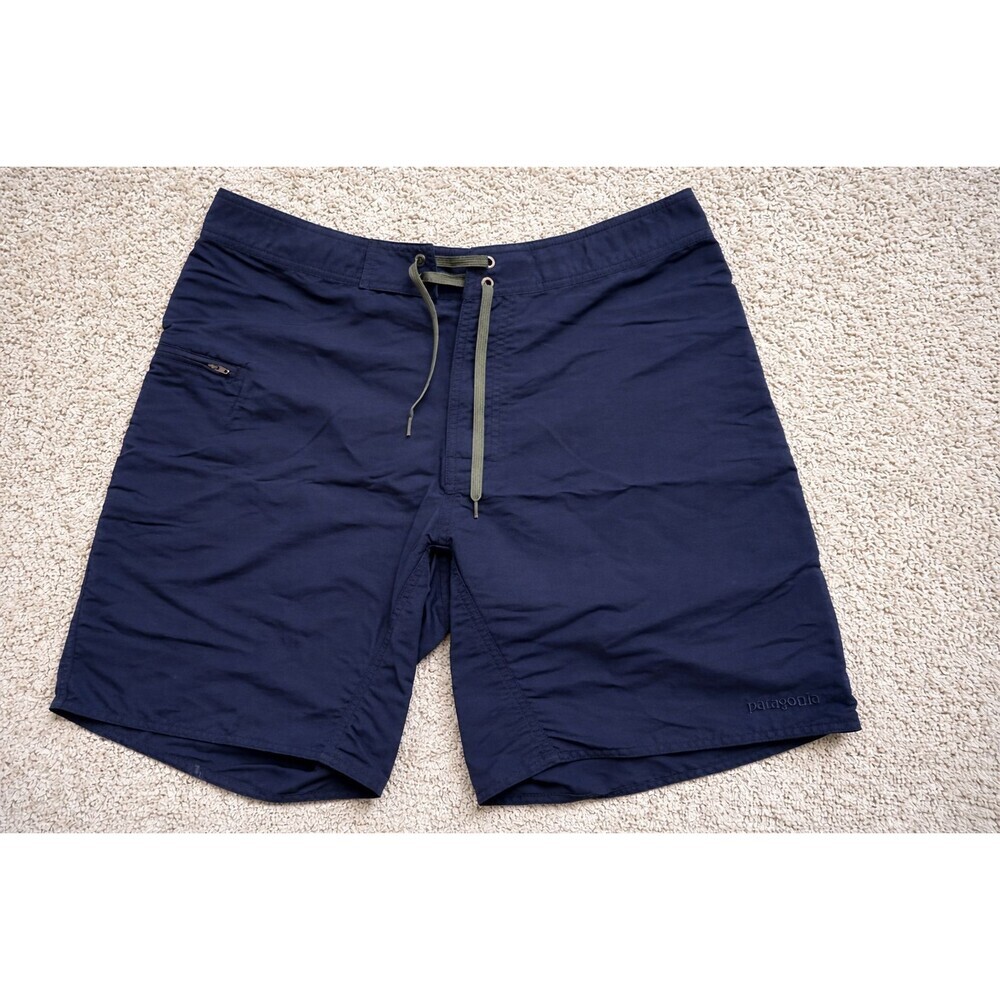 VINTAGE PATAGONIA MENS SWIM SHORTS TRUNKS ZIP POCKET NAVY BLUE SIZE 33 Y2K